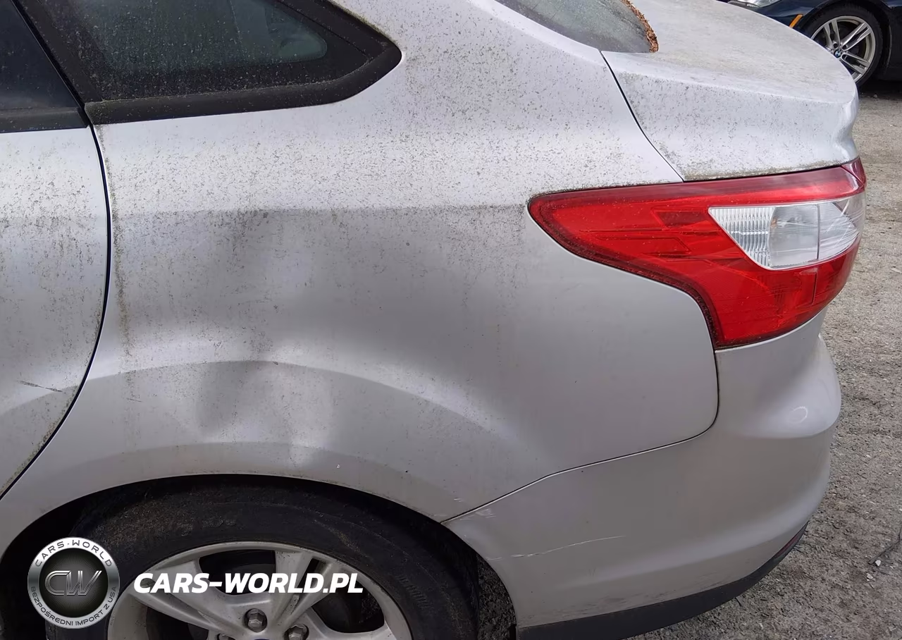 2014 Ford Focus Se VIN:1FADP3F26EL443157 - 6
