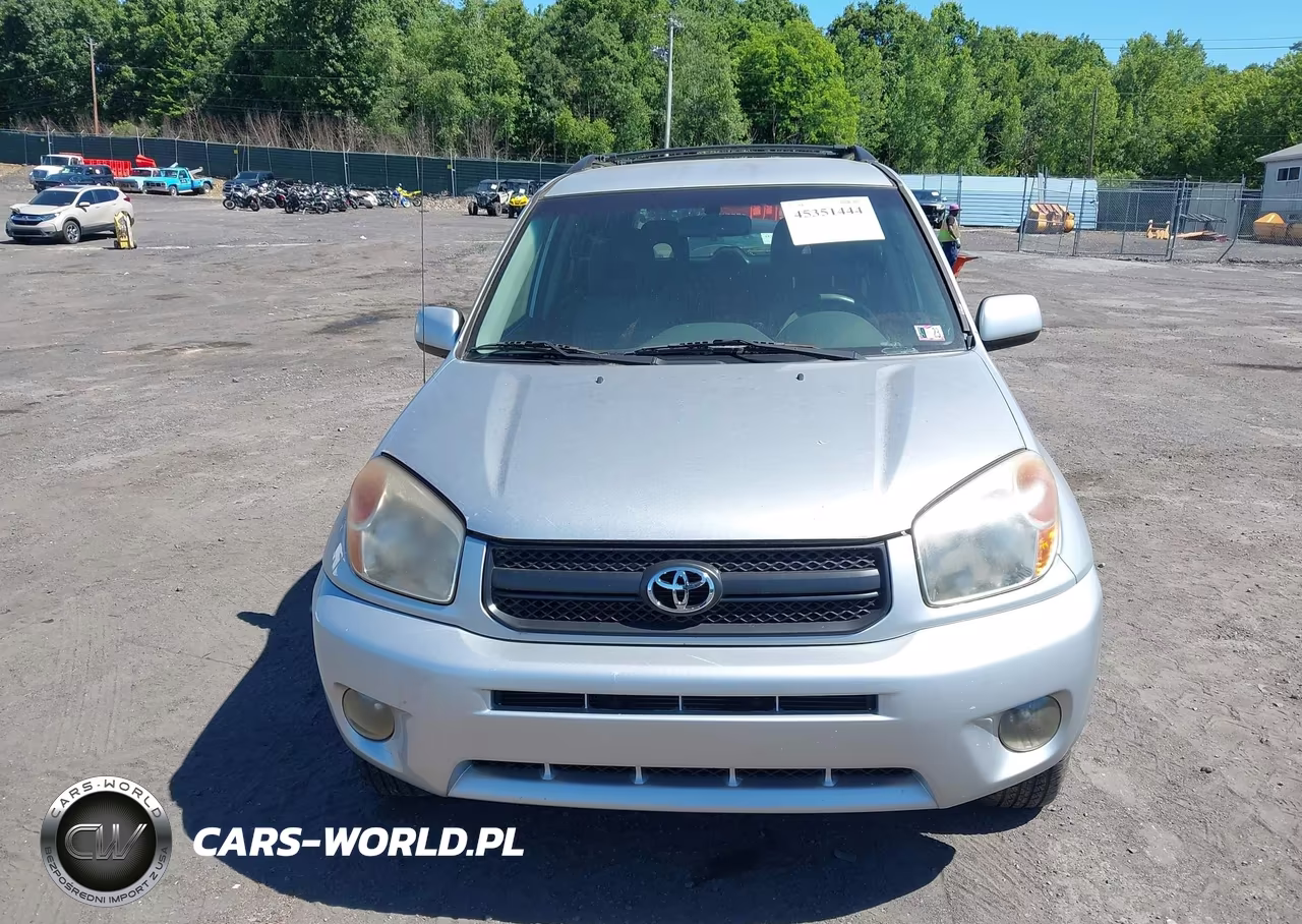 2004 Toyota Rav4 VIN:JTEHD20V640020673 - 12