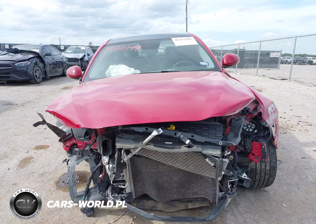 2018 Alfa Romeo Giulia Rwd VIN:ZARFAEBN9J7575354 - 13