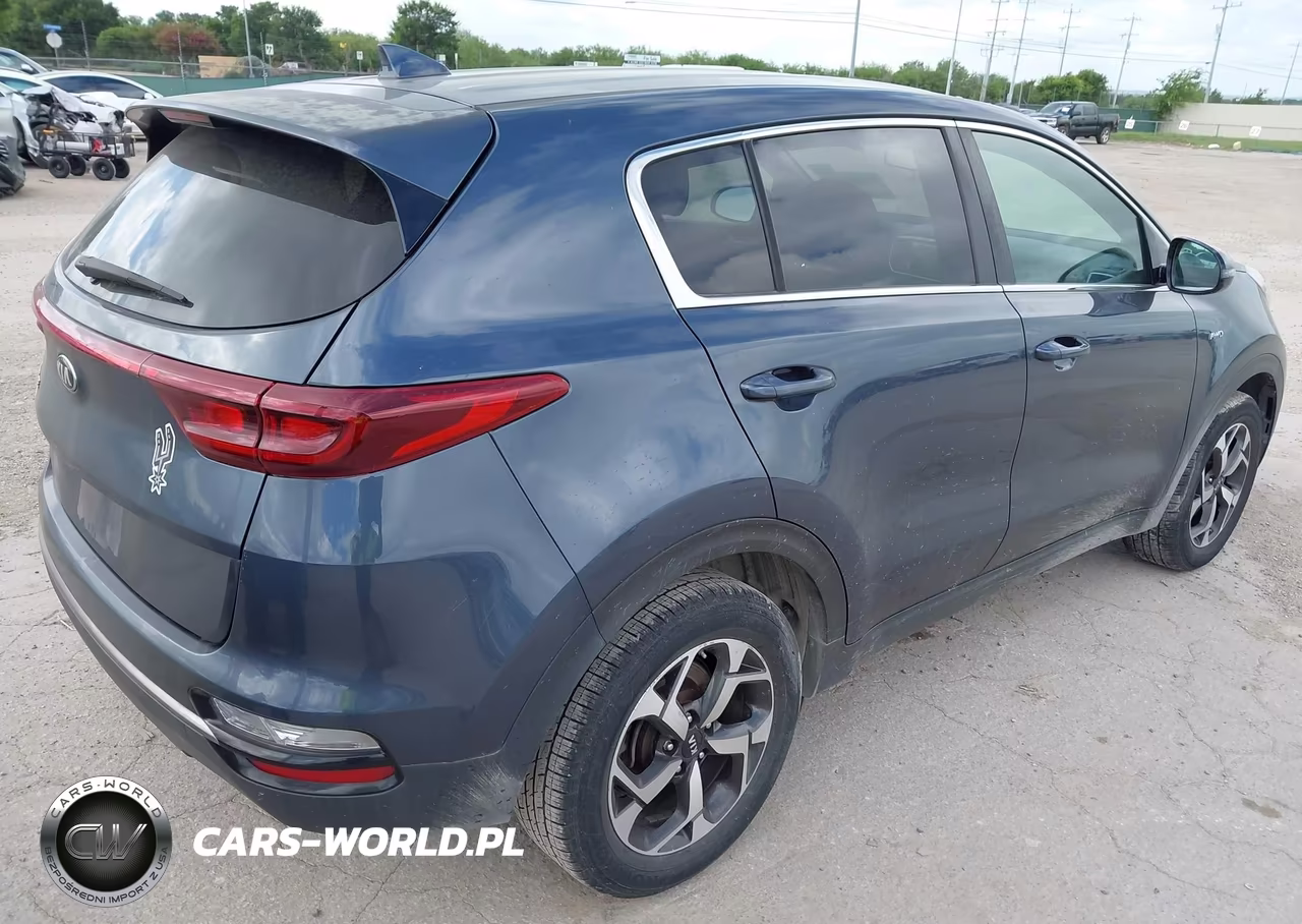 2020 Kia Sportage Lx VIN:KNDPMCAC8L7752103 - 4