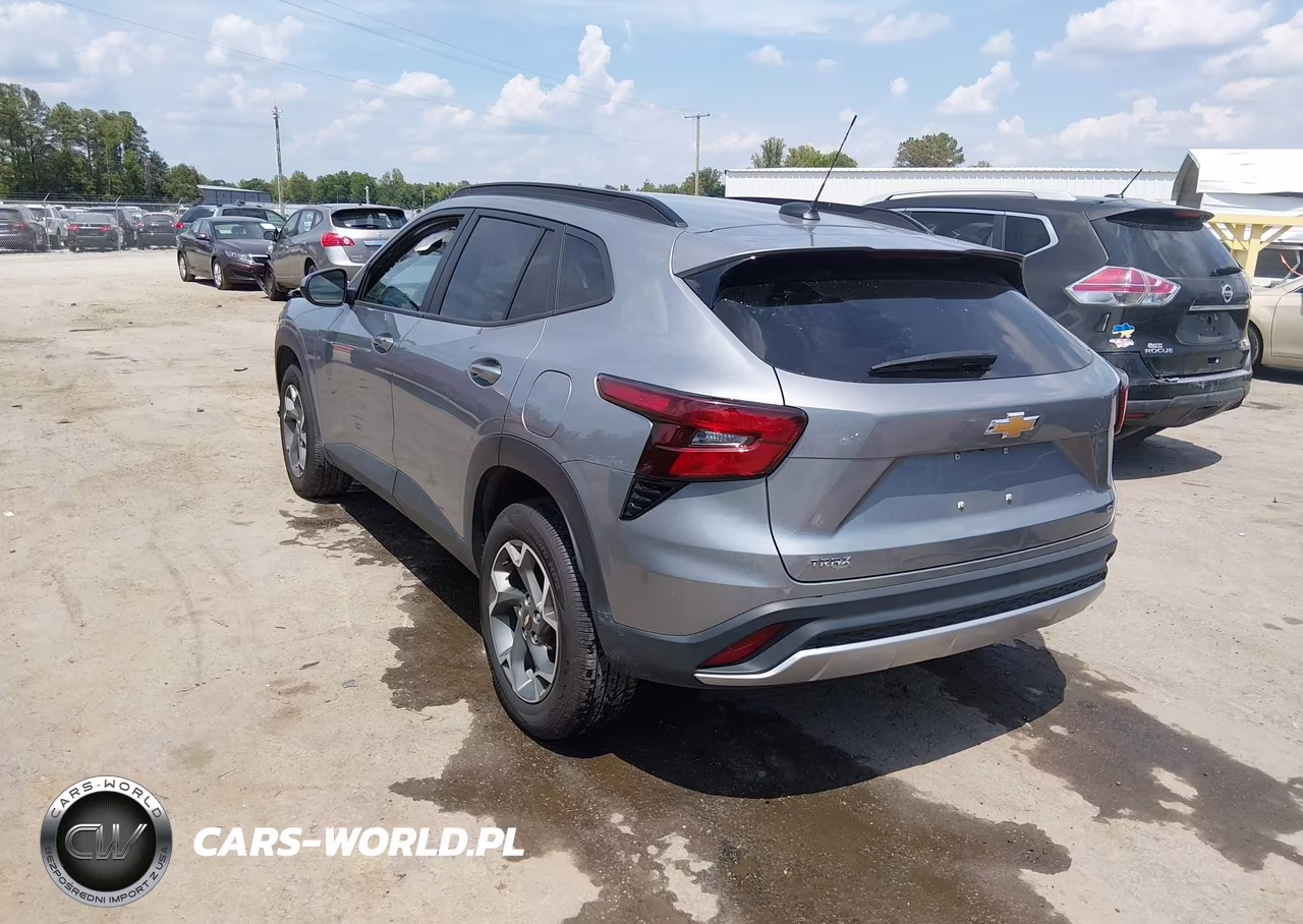 2025 Chevrolet Trax Fwd Lt VIN:KL77LHEP5SC269099 - 3
