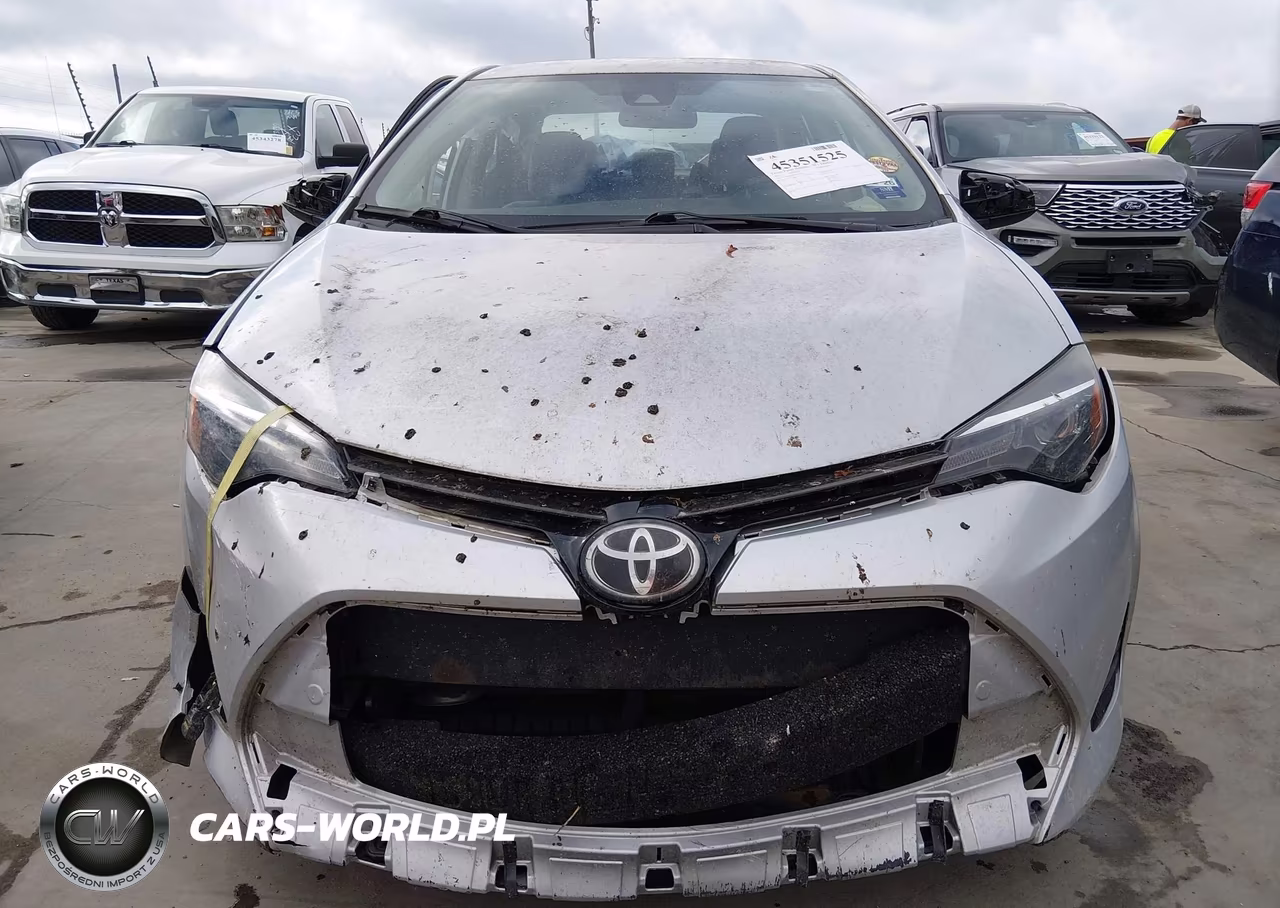 2017 Toyota Corolla L VIN:2T1BURHE8HC873241 - 12