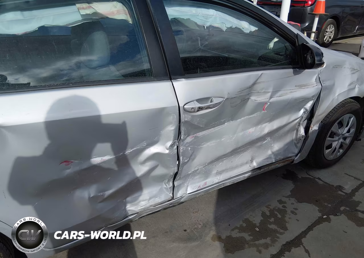 2017 Toyota Corolla L VIN:2T1BURHE8HC873241 - 17