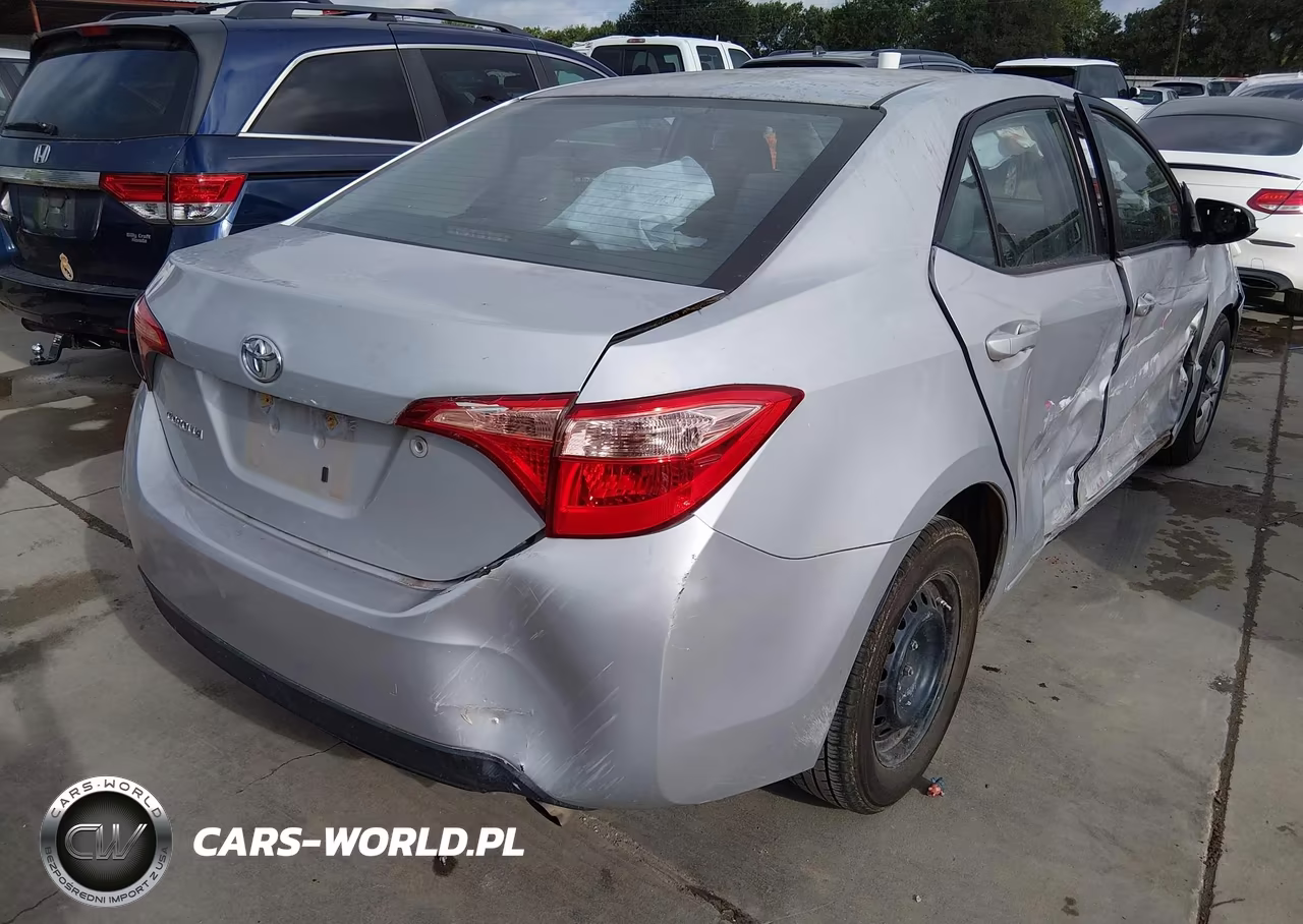 2017 Toyota Corolla L VIN:2T1BURHE8HC873241 - 4