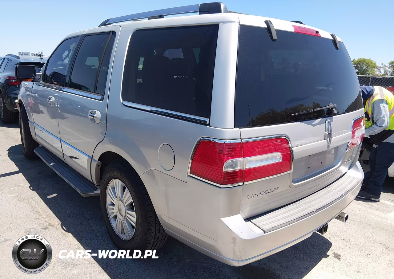2007 Lincoln Navigator Ultimate VIN:5LMFU27517LJ12187 - 3