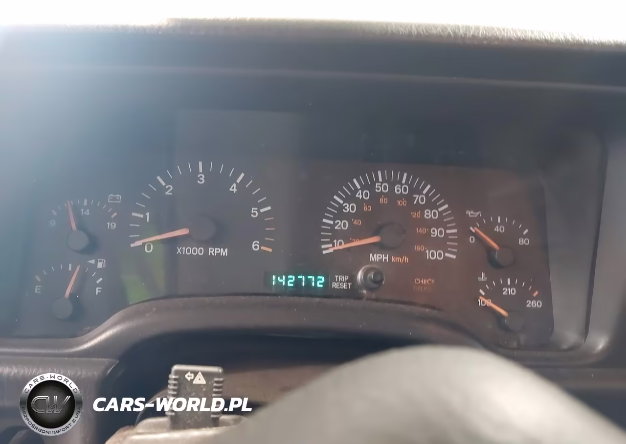 2001 Jeep Cherokee Sport VIN:1J4FF48SX1L585525 - 7
