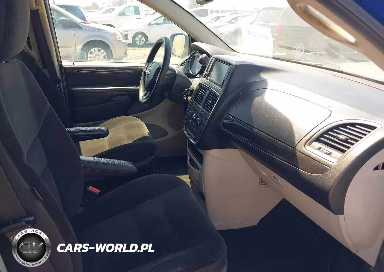 2018 Dodge Grand Caravan Se VIN:2C4RDGBG2JR356410 - 5