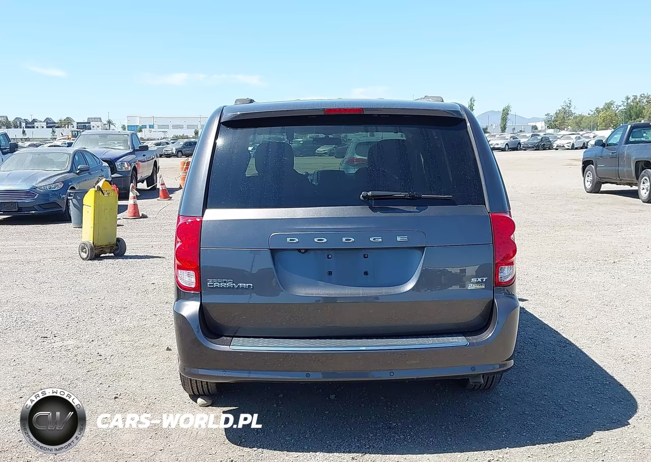 2016 Dodge Grand Caravan Sxt VIN:2C4RDGCG0GR347258 - 16