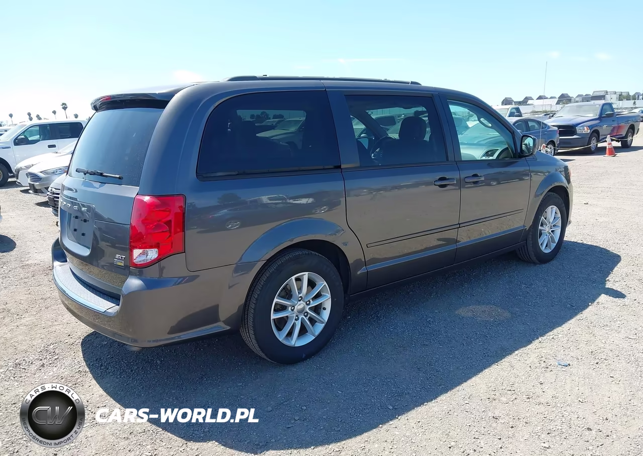 2016 Dodge Grand Caravan Sxt VIN:2C4RDGCG0GR347258 - 4