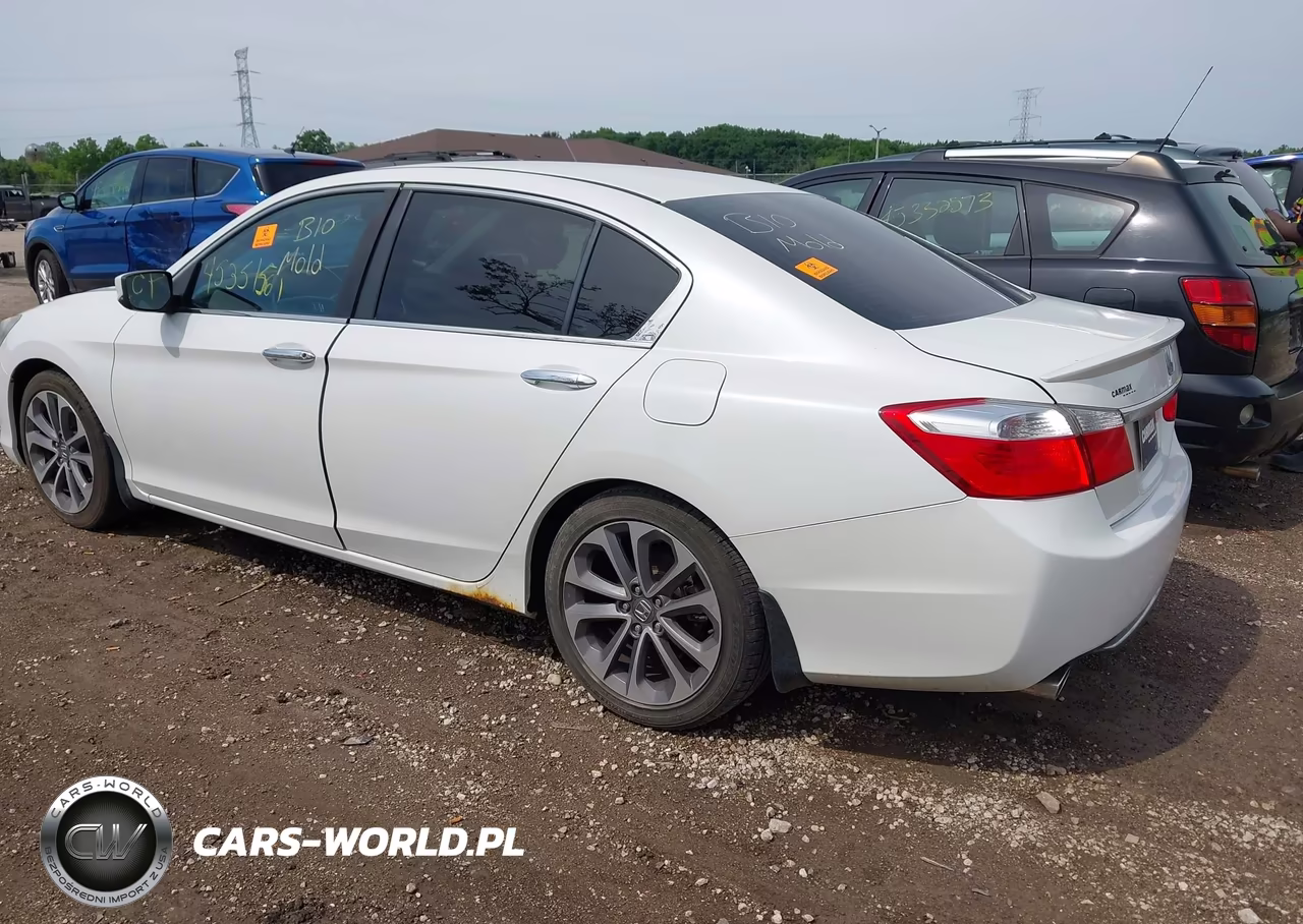 2015 Honda Accord Sport VIN:1HGCR2F56FA073234 - 3