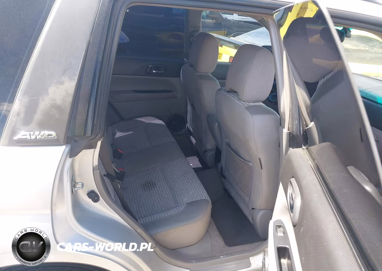2004 Subaru Forester 2.5Xs VIN:JF1SG656X4G762517 - 8