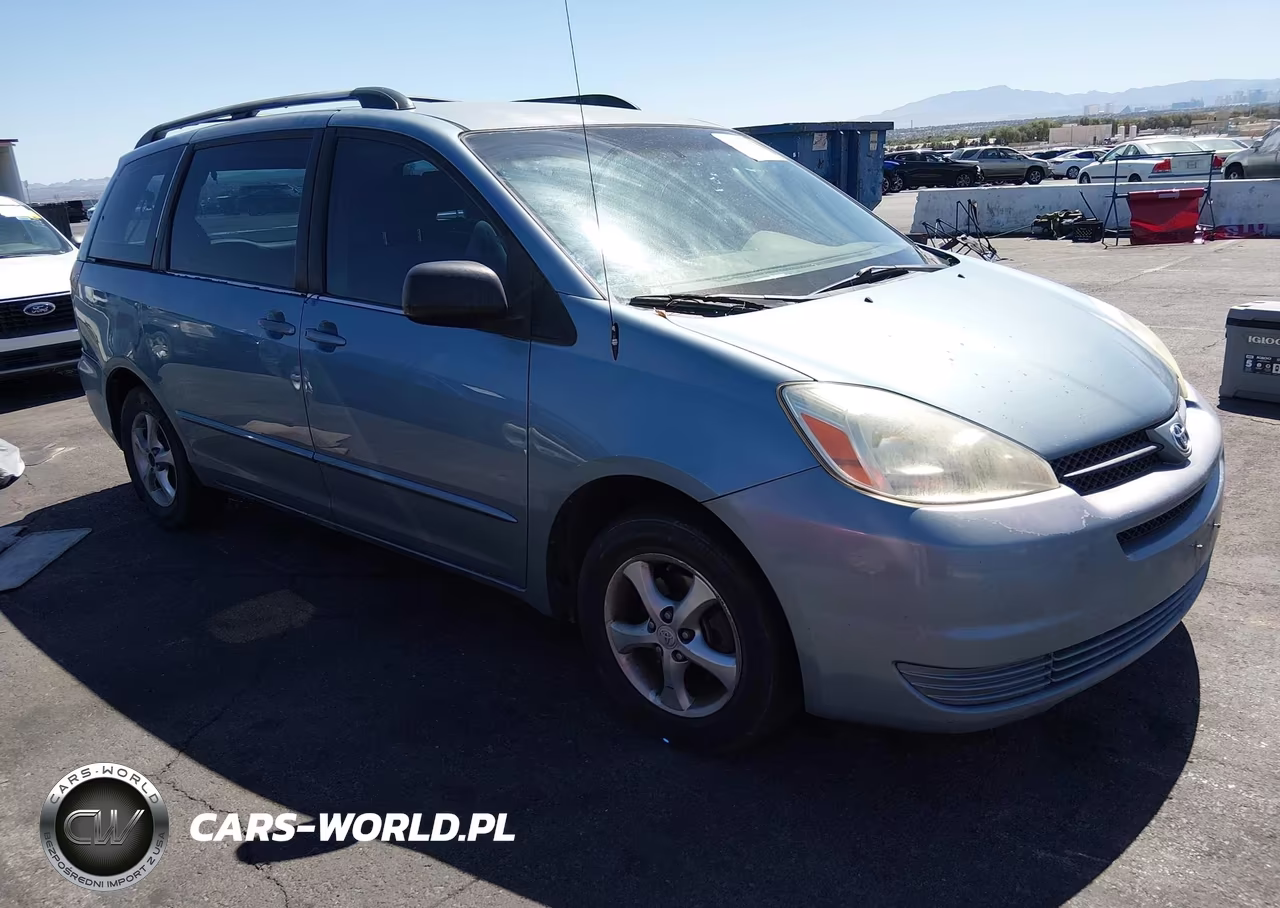 2004 Toyota Sienna Le – zdjęcie 1 z 13