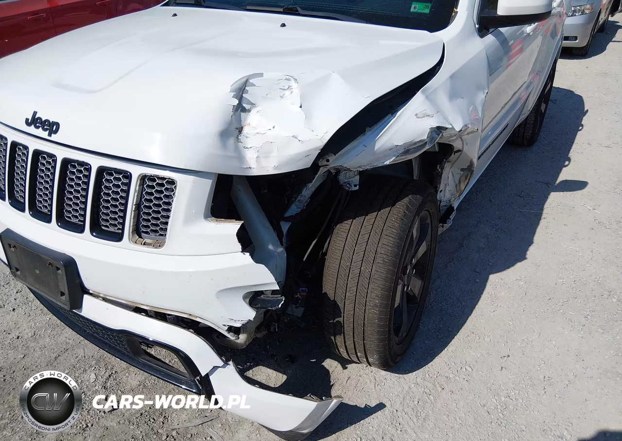 2015 Jeep Grand Cherokee Altitude VIN:1C4RJFAG0FC812442 - 6