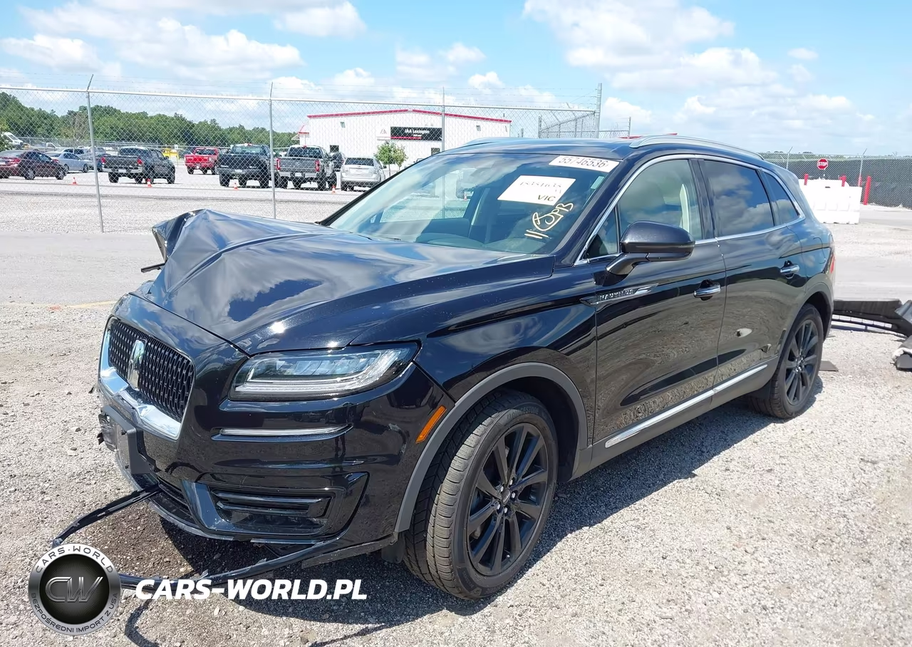 2020 Lincoln Nautilus Reserve VIN:2LMPJ6K9XLBL30662 - 2
