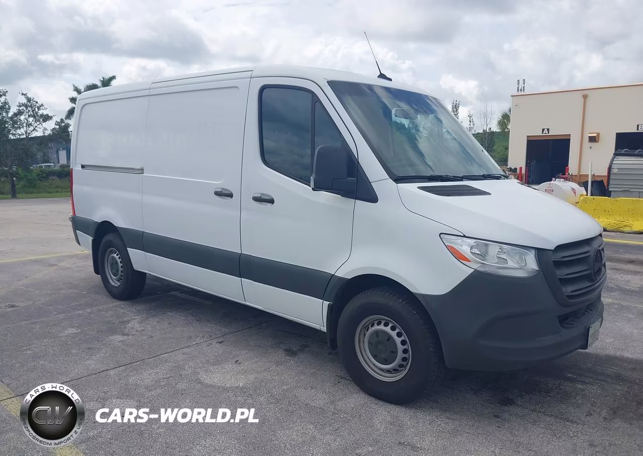 2021 Mercedes-Benz Sprinter 2500 Standard Roof I4
