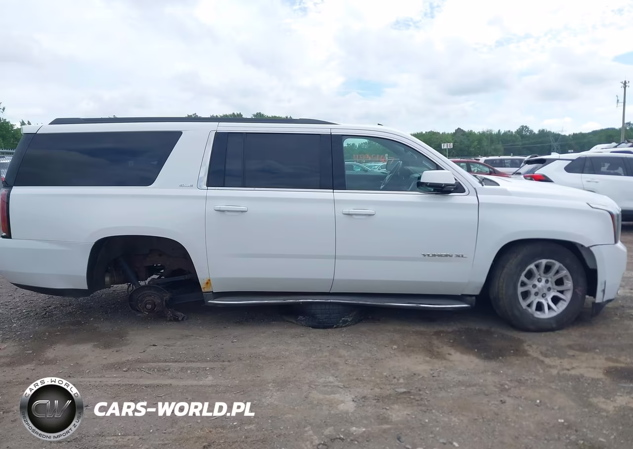 2015 GMC Yukon Xl 1500 Sle VIN:1GKS2GKC8FR230879 - 13