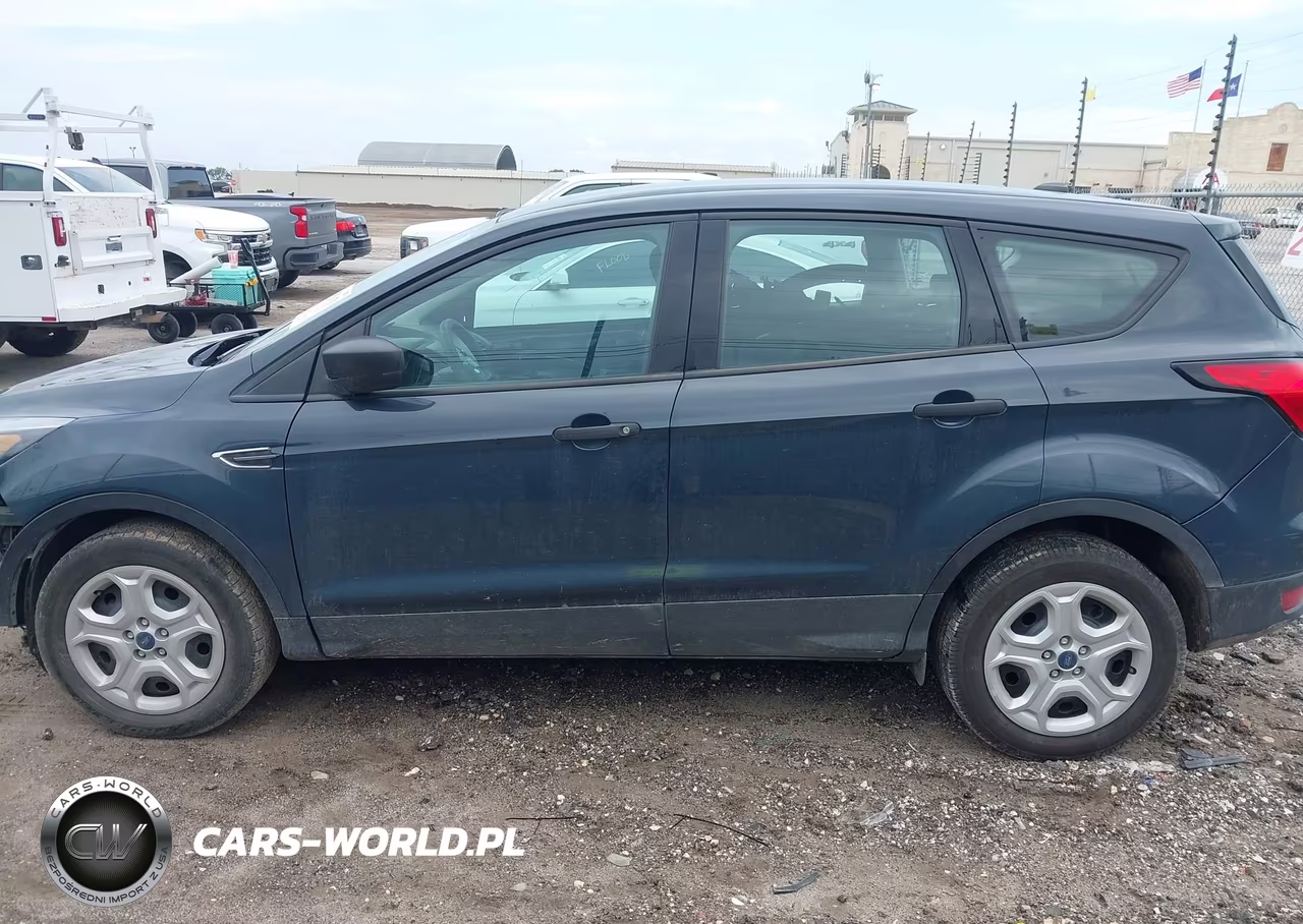 2019 Ford Escape S VIN:1FMCU0F73KUA17856 - 15