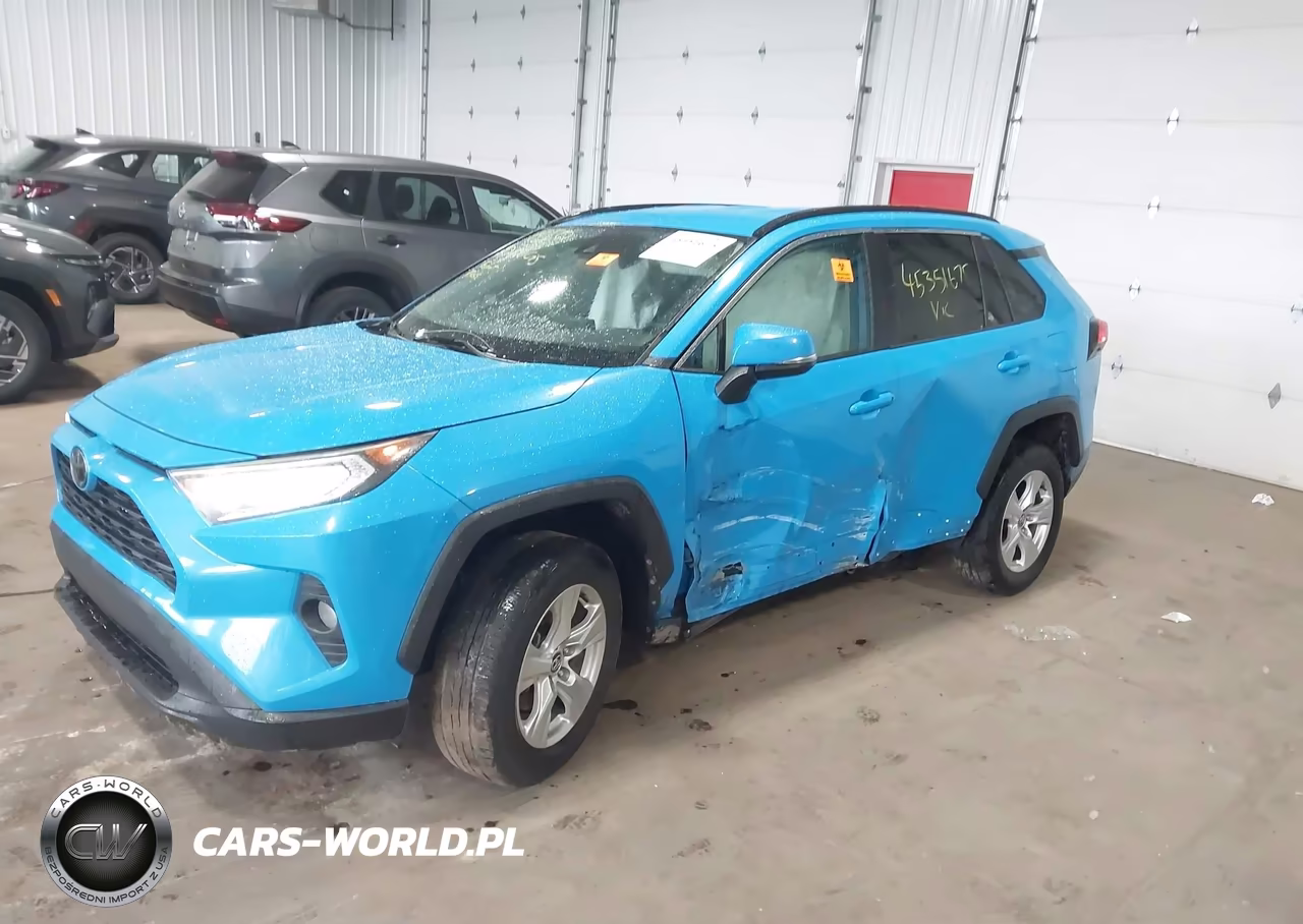 2021 Toyota Rav4 Xle VIN:2T3P1RFV4MW155221 - 2