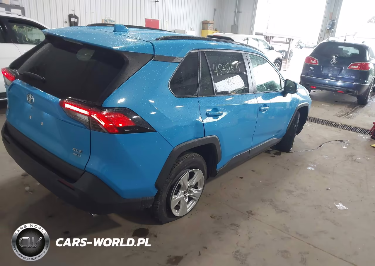 2021 Toyota Rav4 Xle VIN:2T3P1RFV4MW155221 - 4