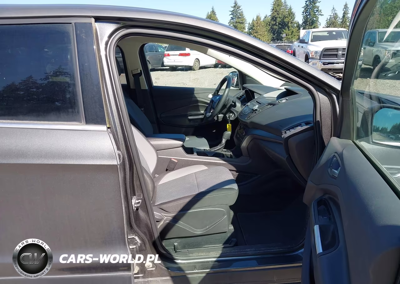 2017 Ford Escape Se VIN:1FMCU9GD7HUE50291 - 5