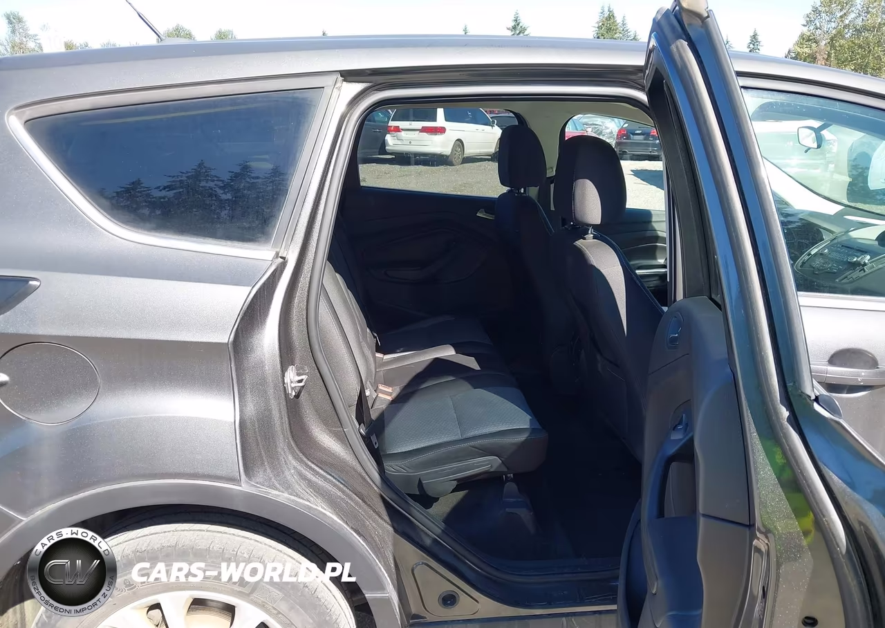 2017 Ford Escape Se VIN:1FMCU9GD7HUE50291 - 8