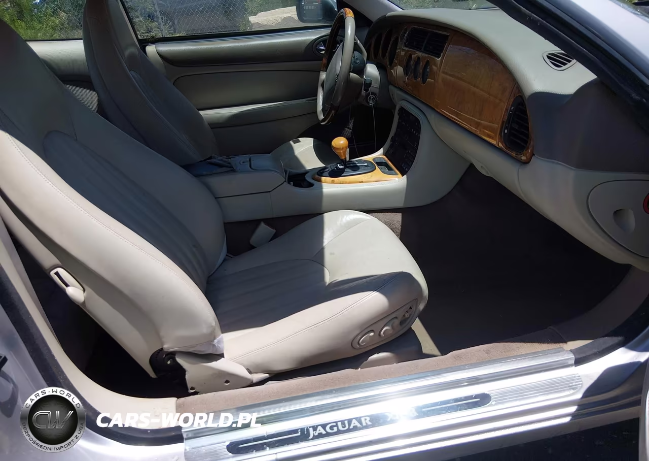 2000 Jaguar Xk8 VIN:SAJJA41C3YNA05777 - 5