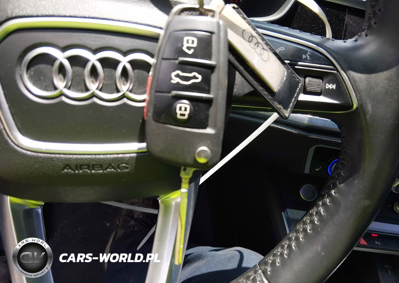 2019 Audi Q3 2.0T Premium VIN:WA1AECF37K1065041 - 11