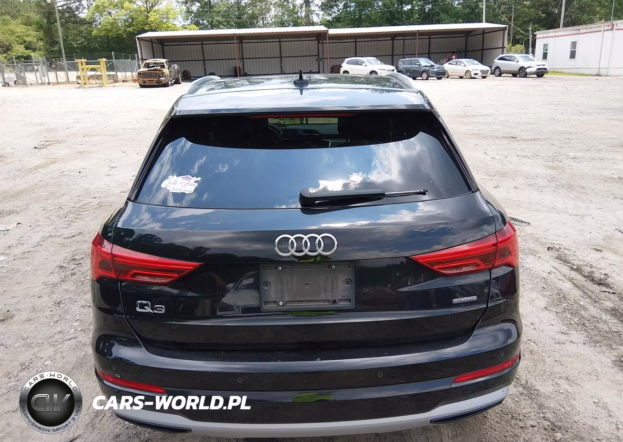 2019 Audi Q3 2.0T Premium VIN:WA1AECF37K1065041 - 16
