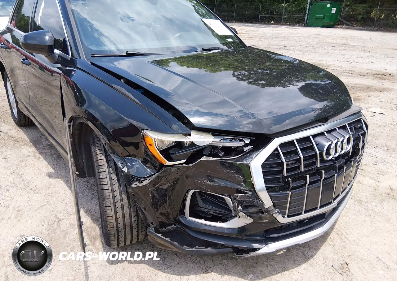 2019 Audi Q3 2.0T Premium VIN:WA1AECF37K1065041 - 6