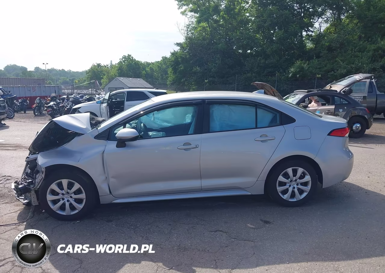 2021 Toyota Corolla Le VIN:5YFEPMAE2MP215572 - 14