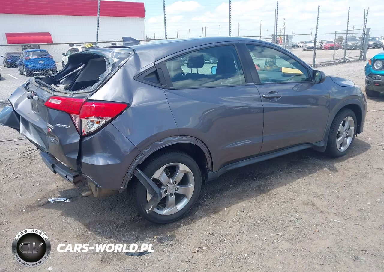 2018 Honda Hr-V Lx VIN:3CZRU6H37JG707049 - 4