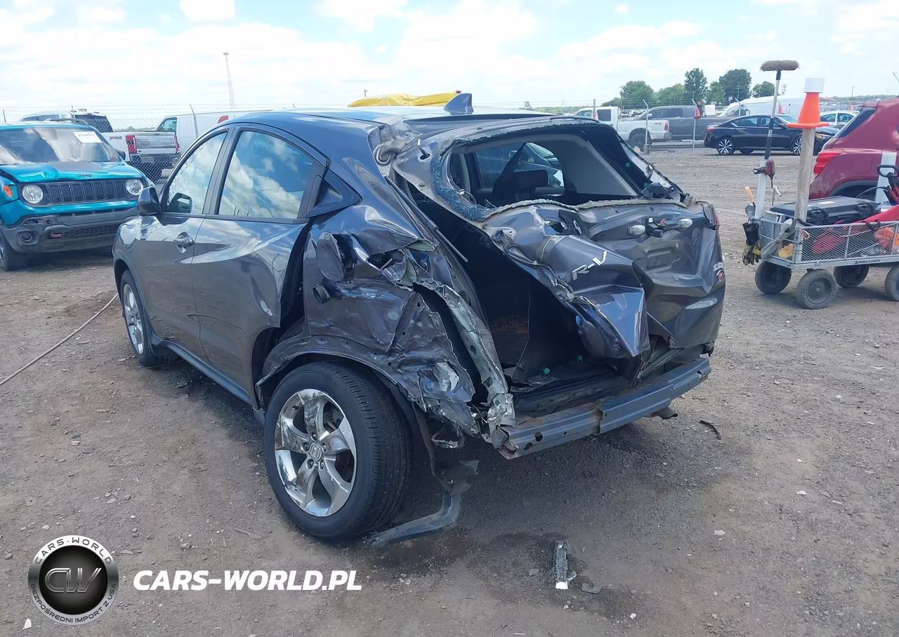 2018 Honda Hr-V Lx VIN:3CZRU6H37JG707049 - 6
