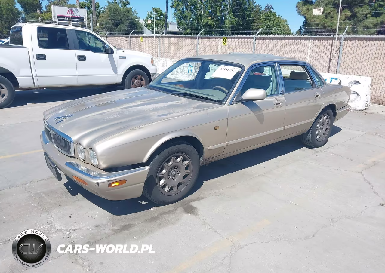 1999 Jaguar Xj8 VIN:SAJHD1041XC875582 - 2