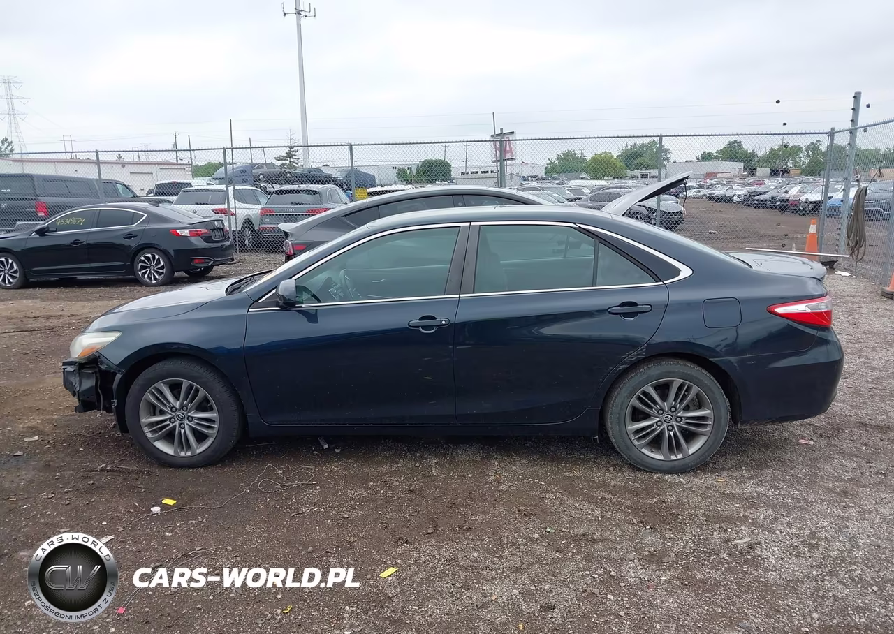 2015 Toyota Camry Se VIN:4T1BF1FK7FU032088 - 15