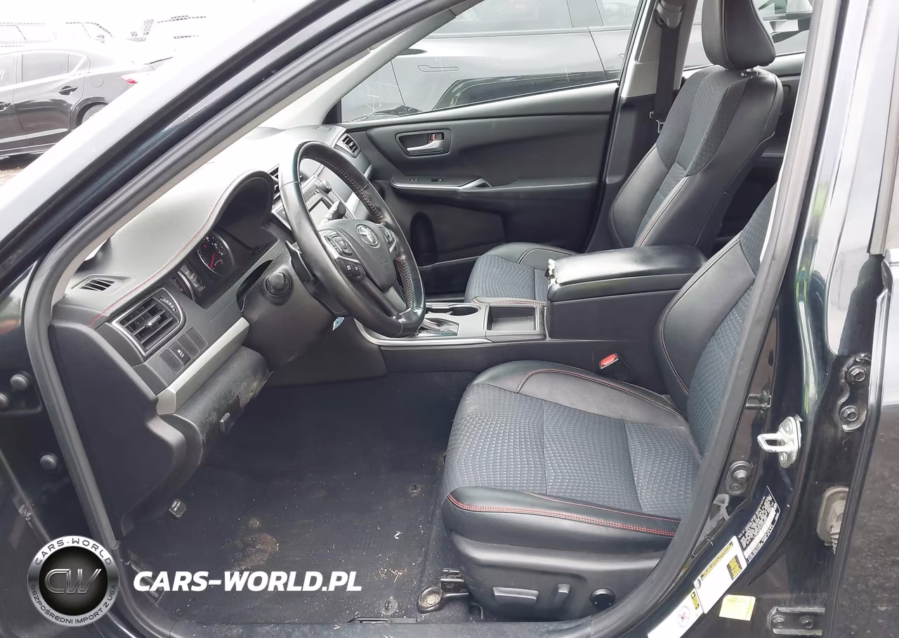 2015 Toyota Camry Se VIN:4T1BF1FK7FU032088 - 5