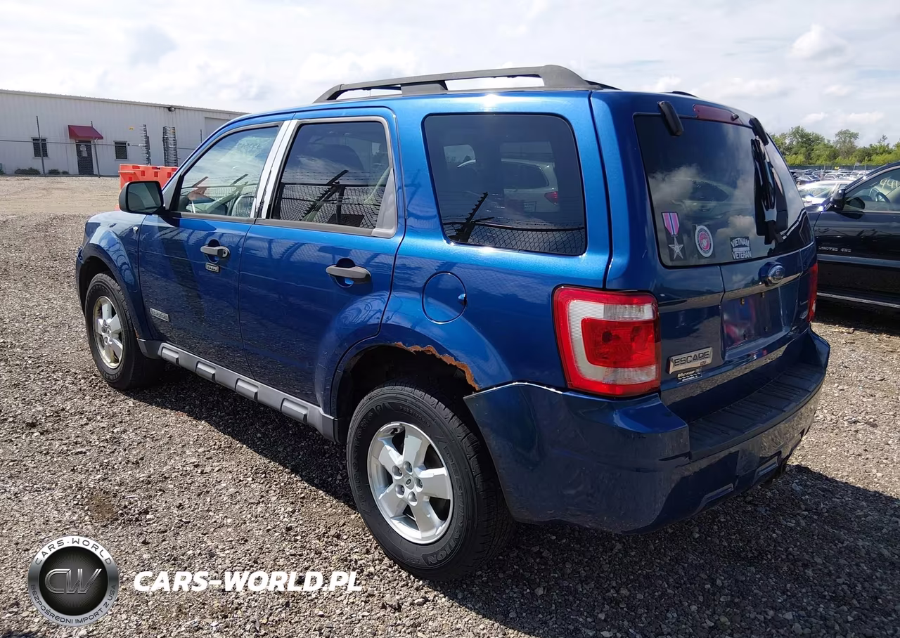 2008 Ford Escape Xlt VIN:1FMCU93178KA05847 - 3
