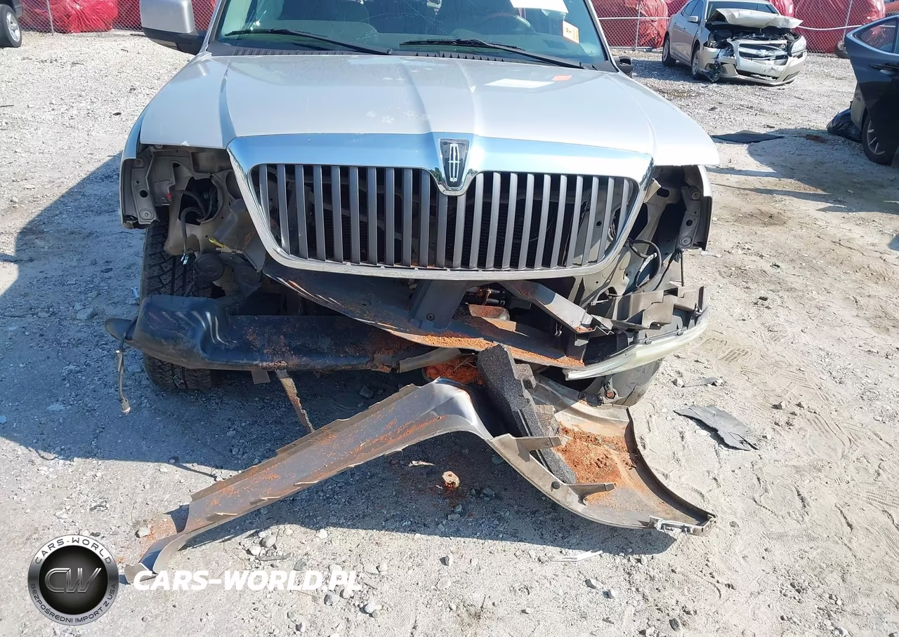 2004 Lincoln Navigator VIN:5LMFU27R74LJ36461 - 6
