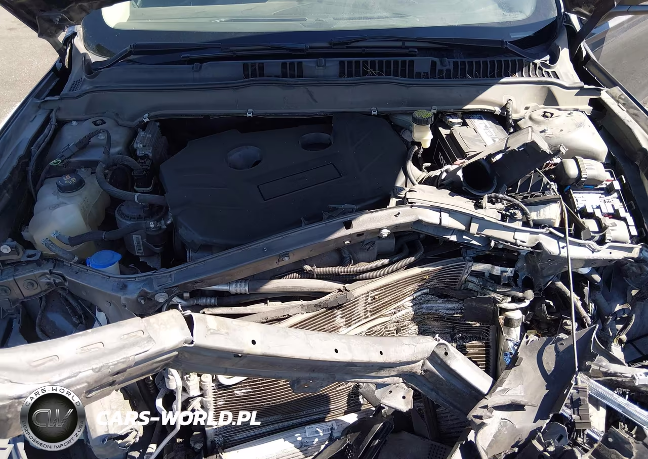2018 Ford Fusion Titanium VIN:3FA6P0D92JR194116 - 10