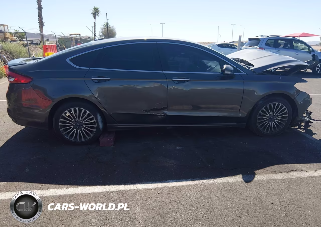 2018 Ford Fusion Titanium VIN:3FA6P0D92JR194116 - 13