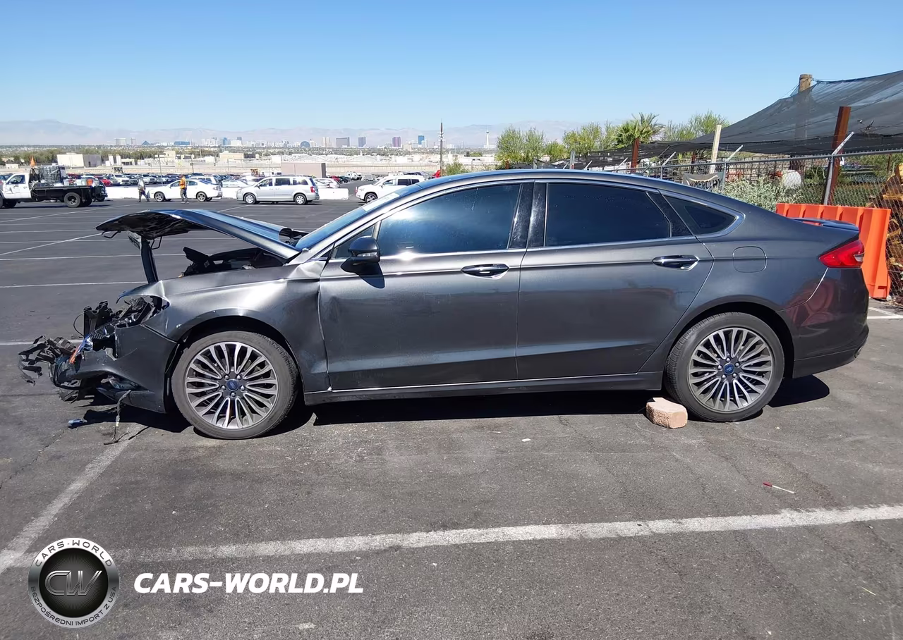 2018 Ford Fusion Titanium VIN:3FA6P0D92JR194116 - 14
