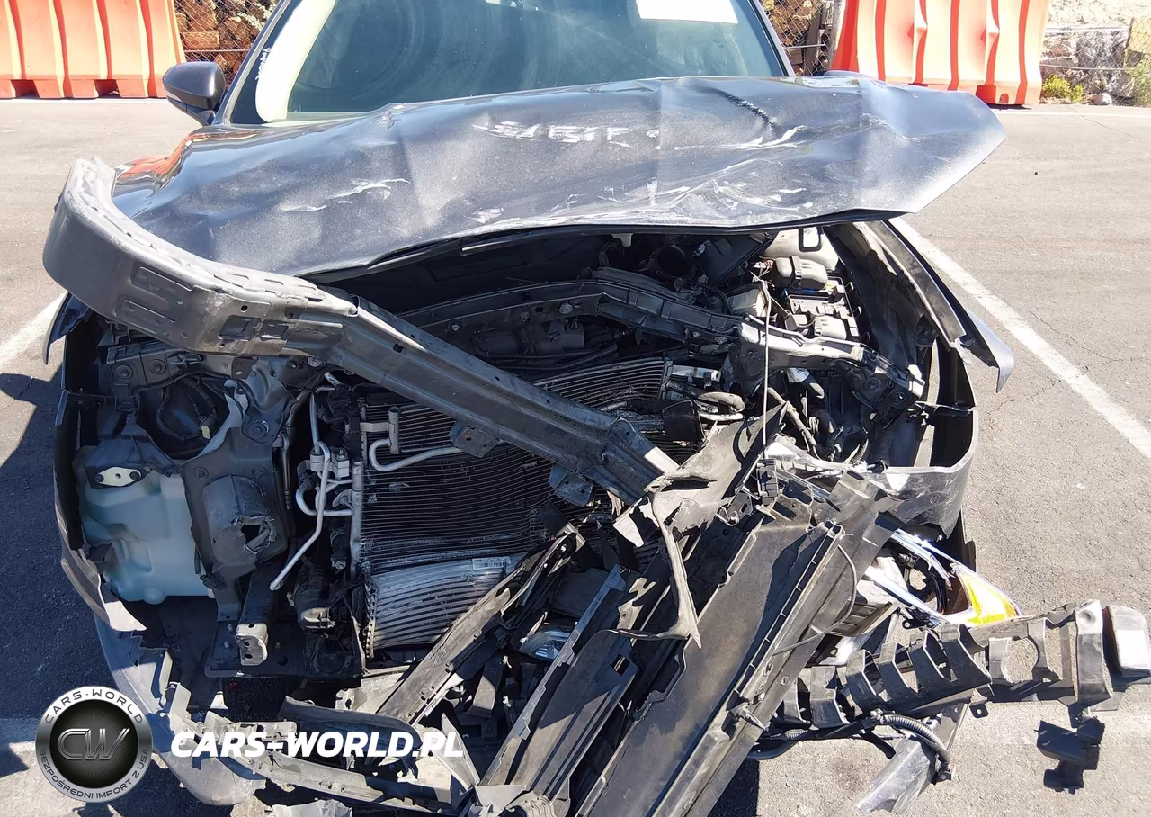 2018 Ford Fusion Titanium VIN:3FA6P0D92JR194116 - 6