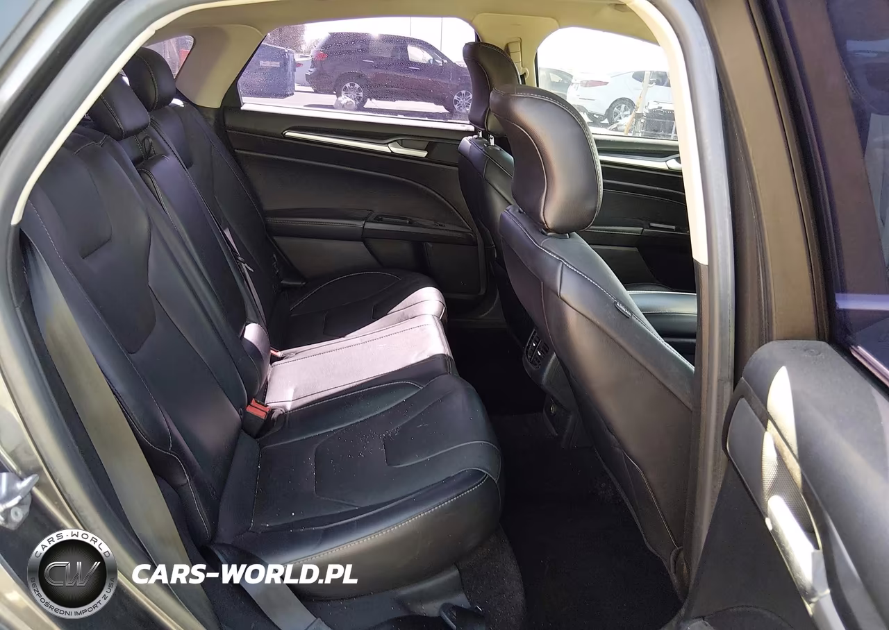 2018 Ford Fusion Titanium VIN:3FA6P0D92JR194116 - 8