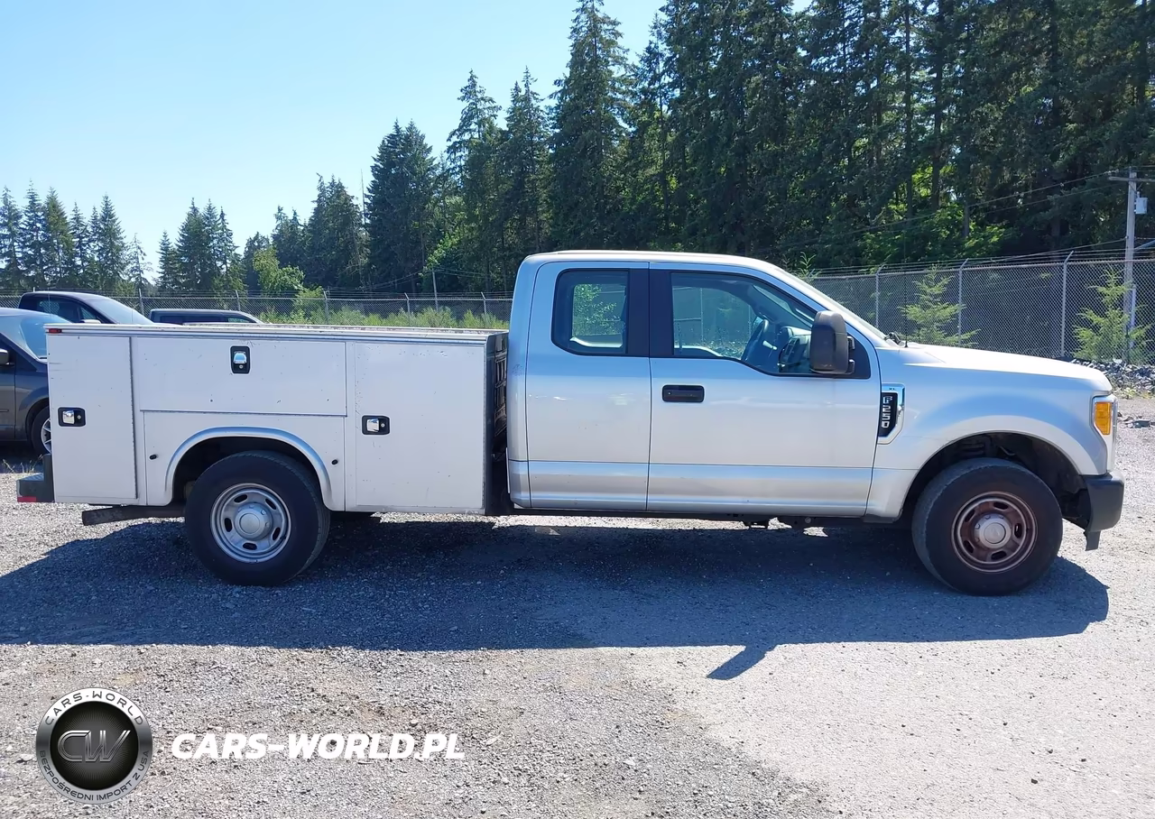 2017 Ford F-250 Xl VIN:1FD7X2A65HEE21098 - 16