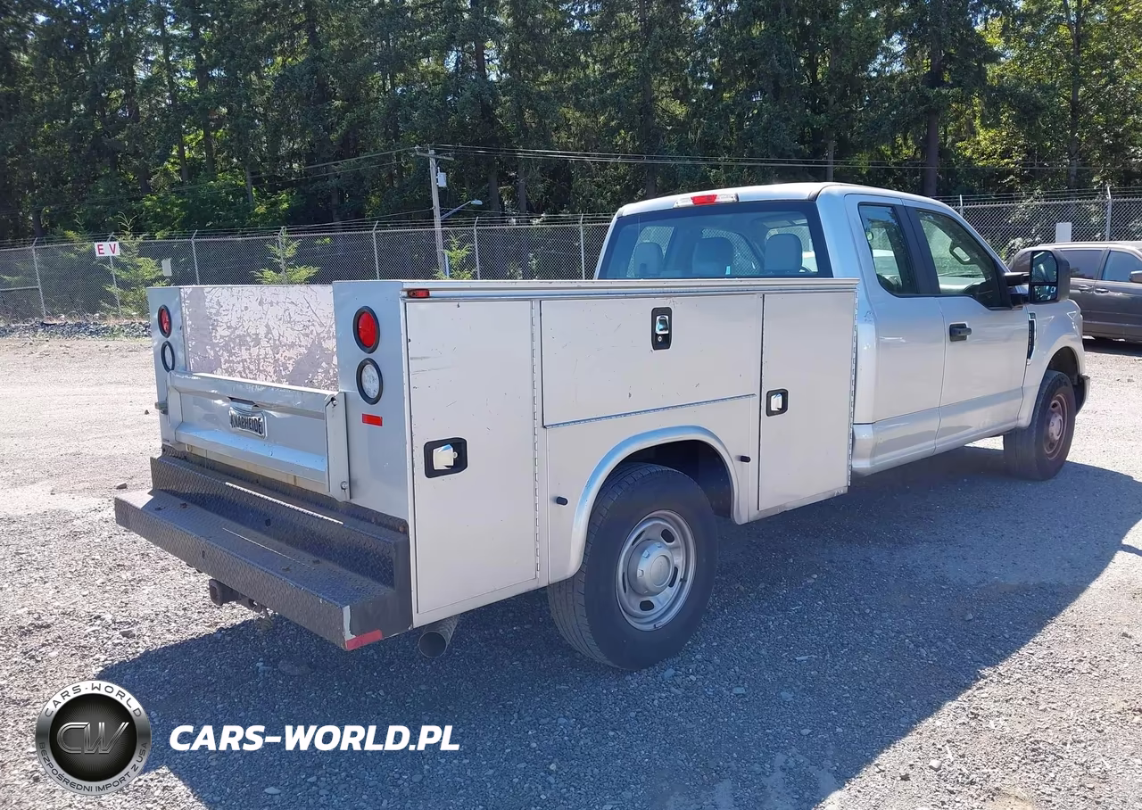 2017 Ford F-250 Xl VIN:1FD7X2A65HEE21098 - 4