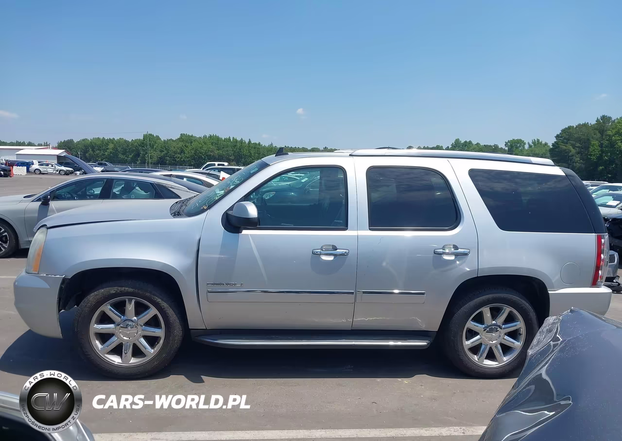 2013 GMC Yukon Denali VIN:1GKS2EEF0DR107889 - 13