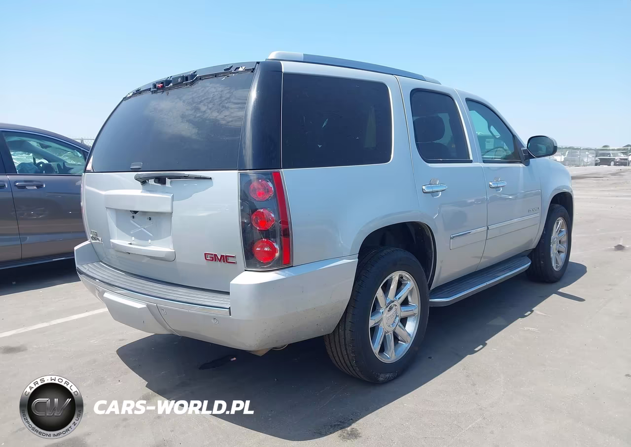 2013 GMC Yukon Denali VIN:1GKS2EEF0DR107889 - 4