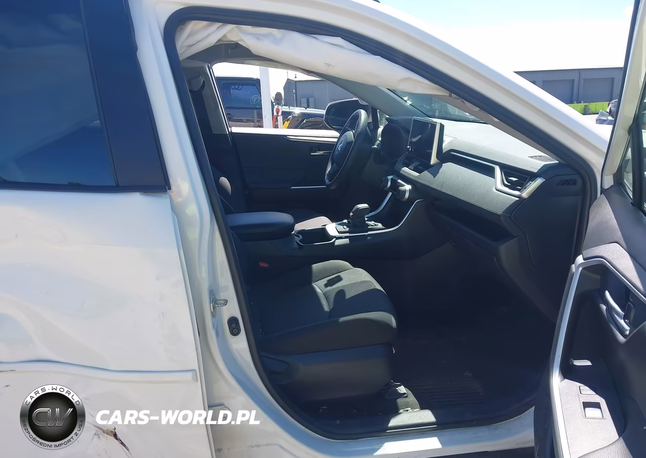2025 Toyota Rav4 Hybrid Xle VIN:JTMRWRFV1SD313700 - 5