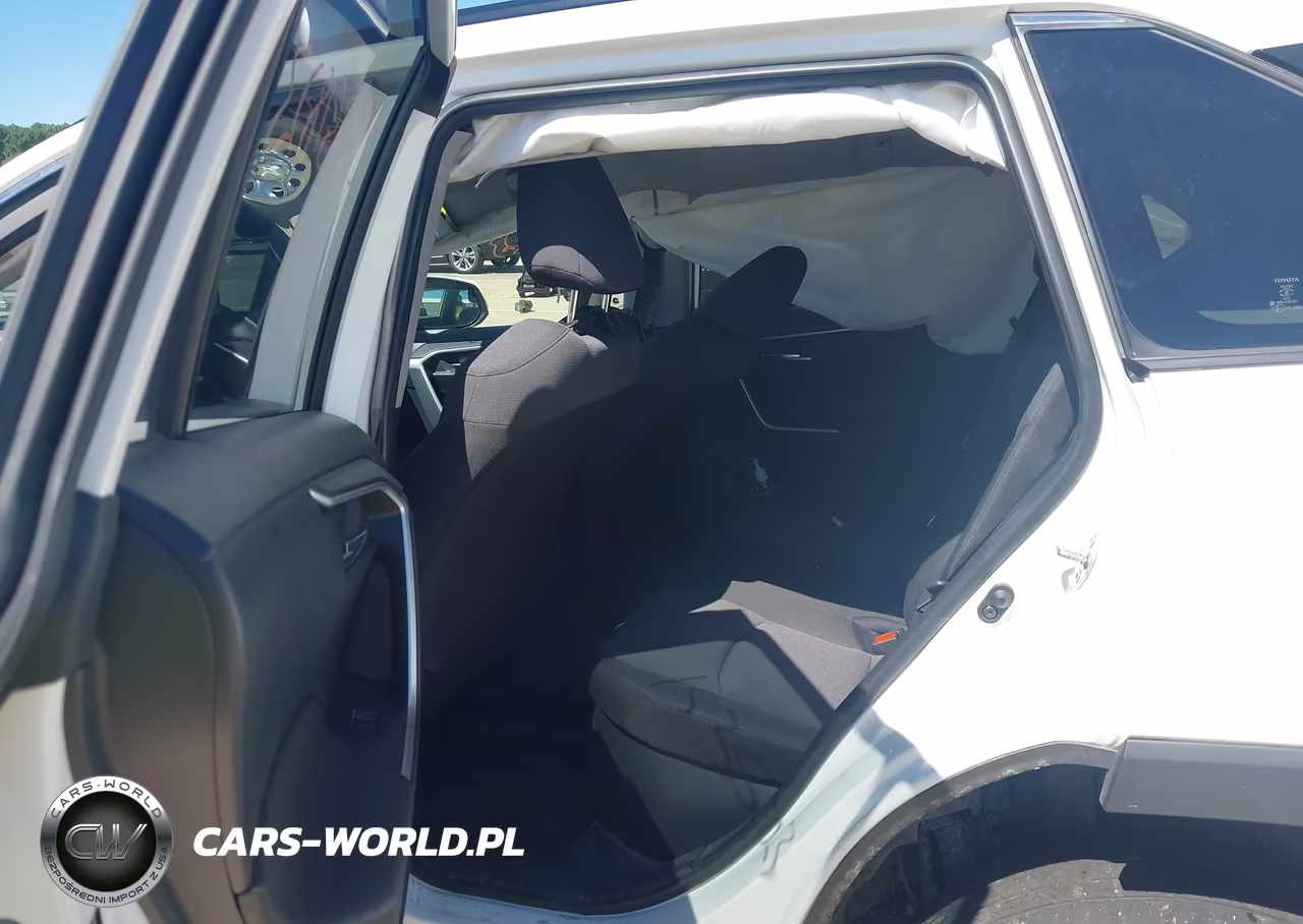2025 Toyota Rav4 Hybrid Xle VIN:JTMRWRFV1SD313700 - 8