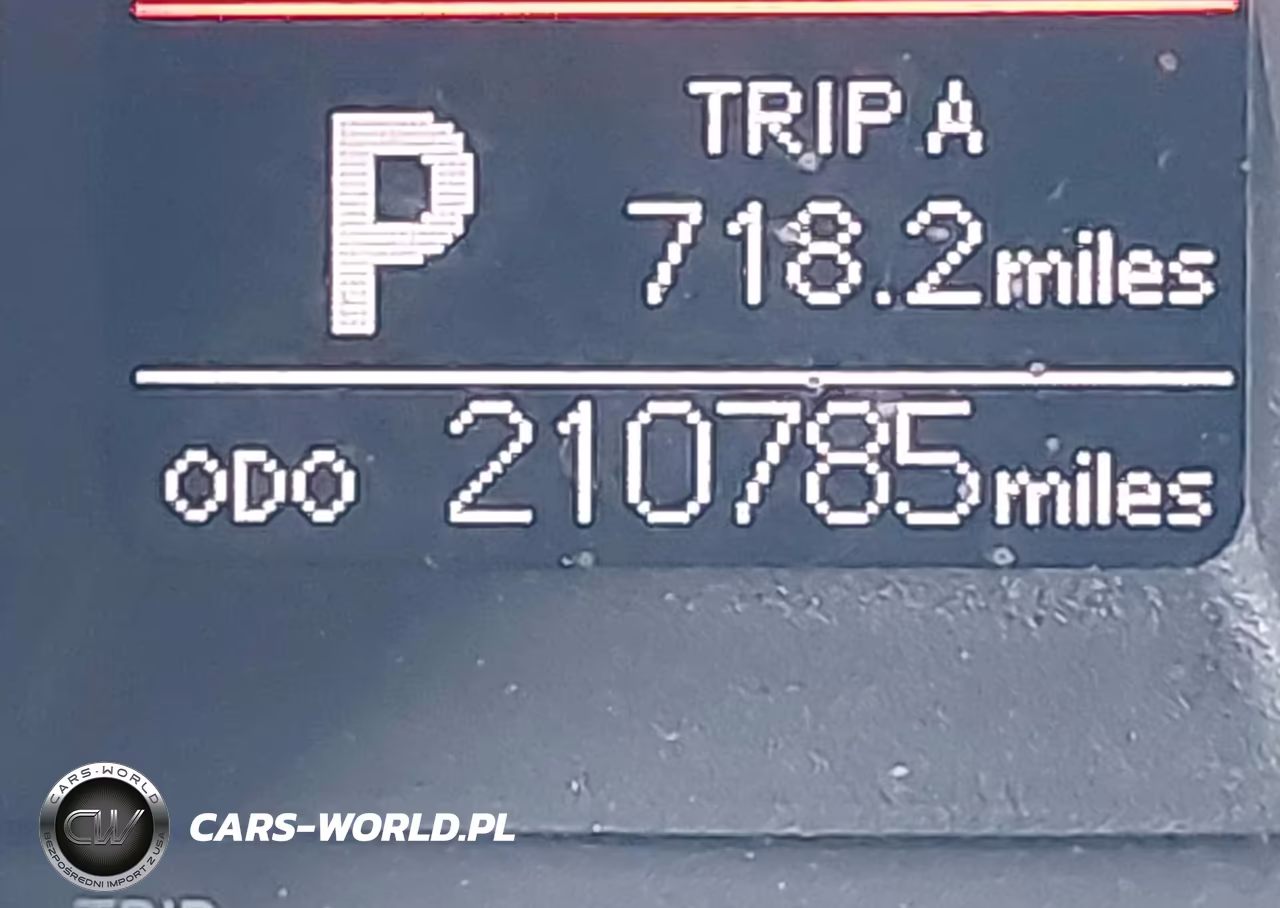 2015 Toyota Corolla S Plus VIN:2T1BURHE2FC384217 - 15