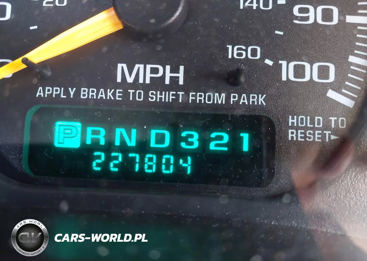 2001 Chevrolet Tahoe Ls VIN:1GNEK13T81R103814 - 15